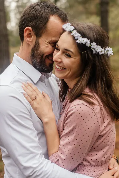 IW and Tarien, engagements shoot, photograph 1 of 12