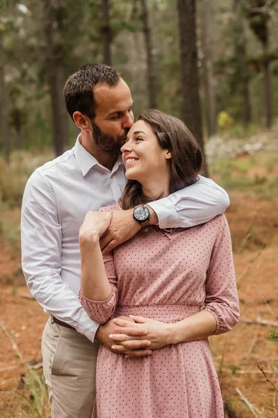 IW and Tarien, engagements shoot, photograph 9 of 12