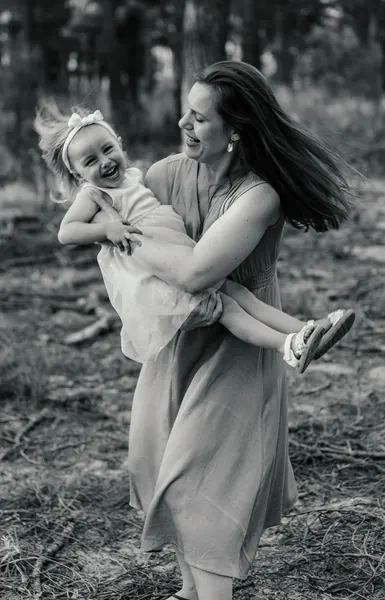 The May family, family shoot, photograph 13 of 17