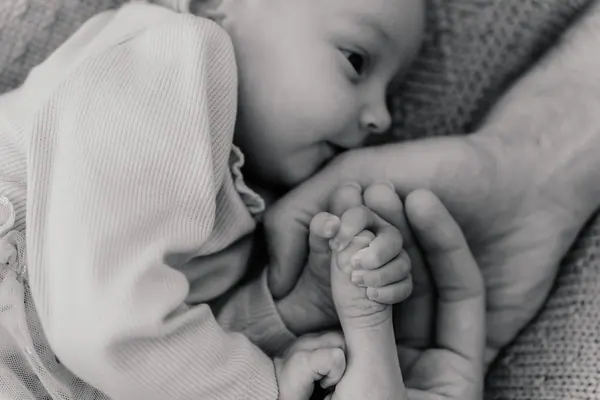 Ella, newborn