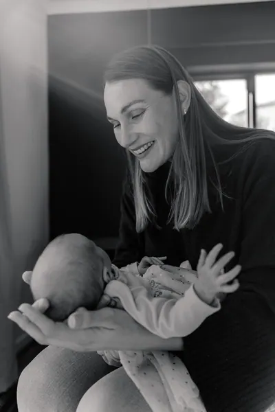Ella, newborn shoot, photograph 17 of 19