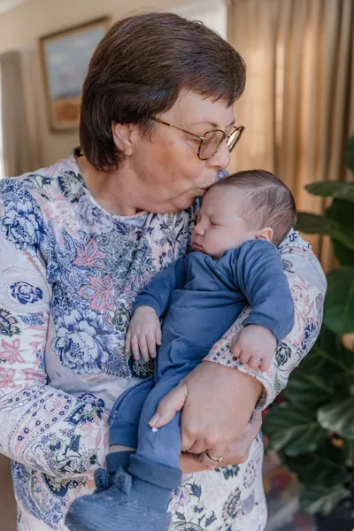 Sebastian, newborn shoot, photograph 7 of 20